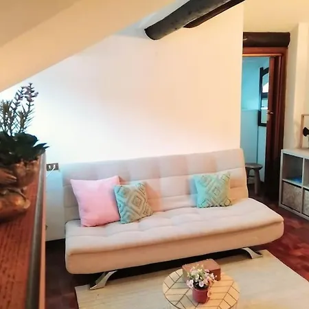 Mansarda In Centro Con Privata E Possibilita Garage *